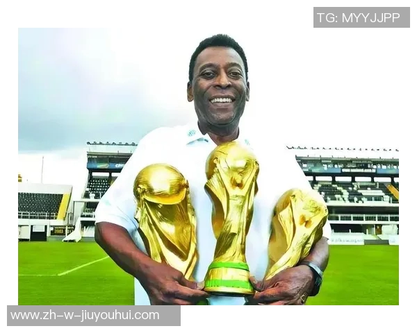 四大足球巨星风采展示 音频版精彩解读他们的传奇与影响力